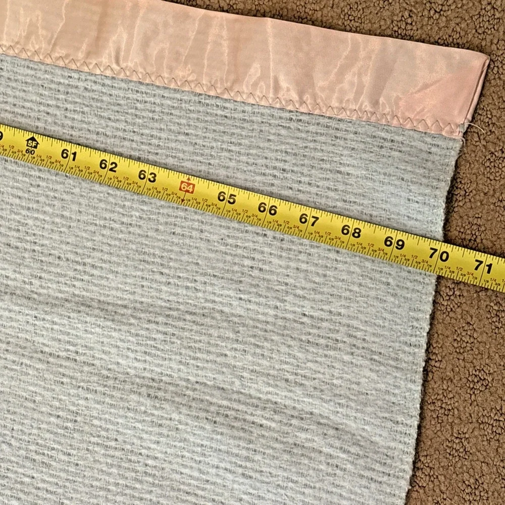Vintage Blue Waffle Weave Pink Satin Trim Acrylic Blanket 90x70 70s Retro  Cute